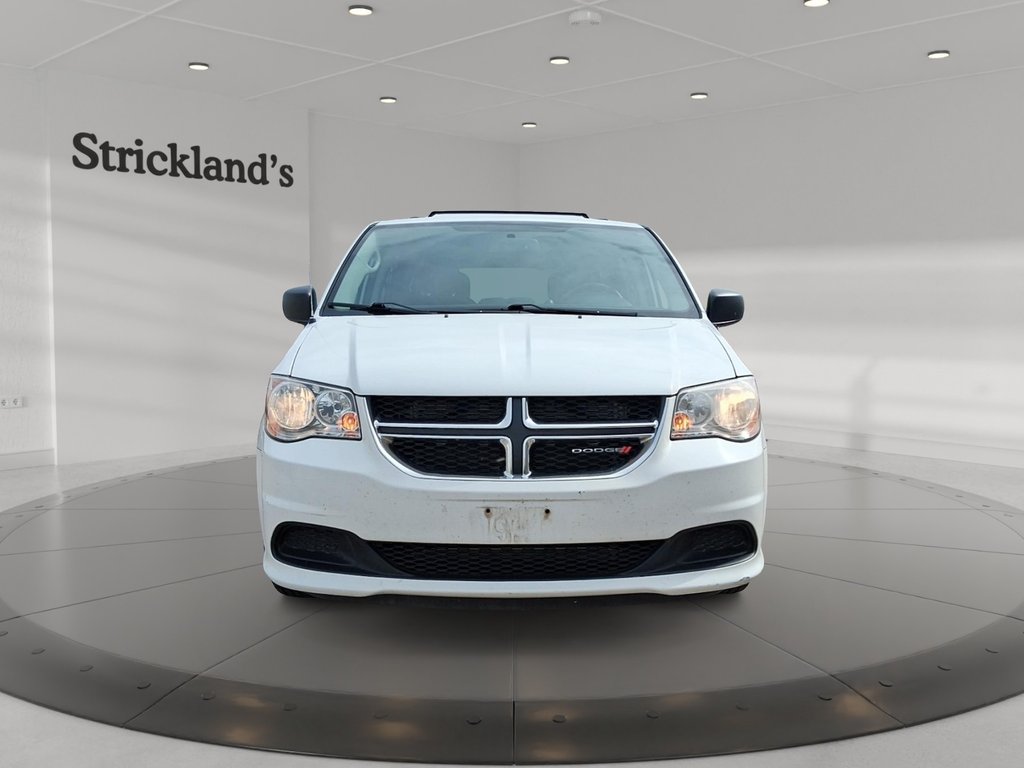 2017 Dodge Grand Caravan CVP / SXT in Stratford, Ontario - 2 - w1024h768px