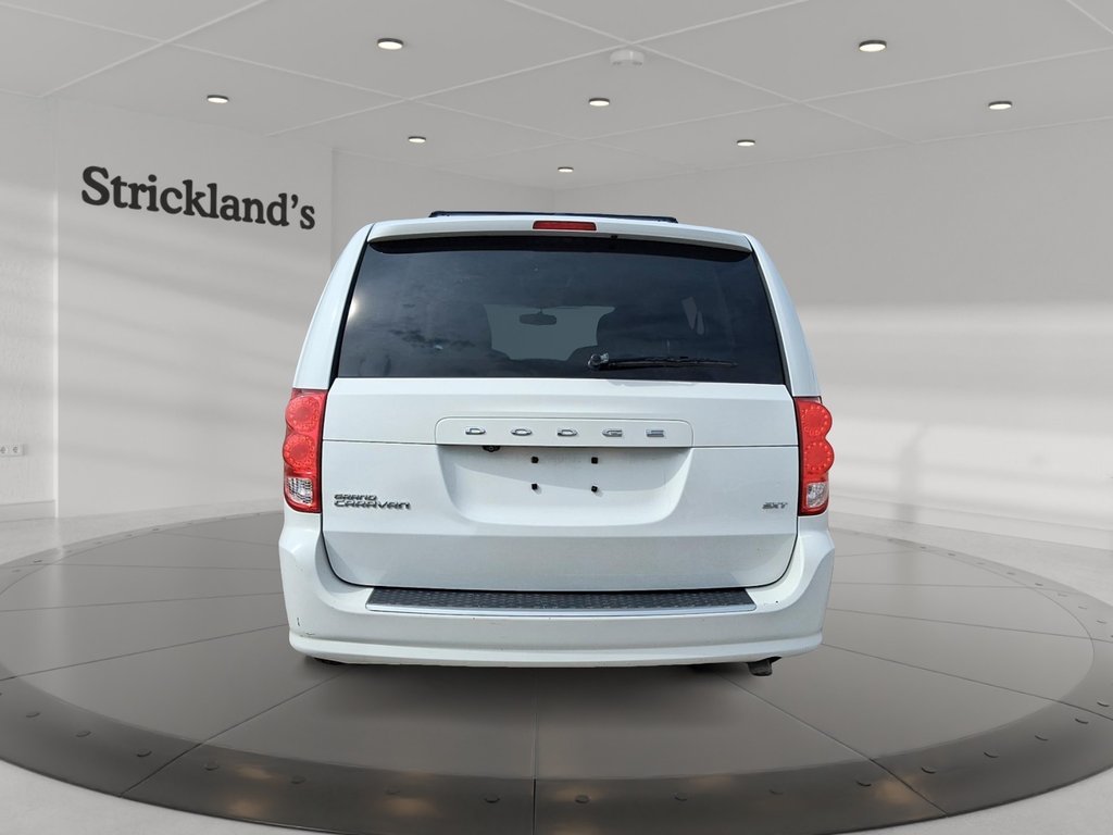 2017 Dodge Grand Caravan CVP / SXT in Stratford, Ontario - 3 - w1024h768px