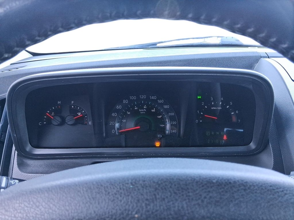 2010 Dodge Journey SXT 4D Utility FWD in Stratford, Ontario - 13 - w1024h768px