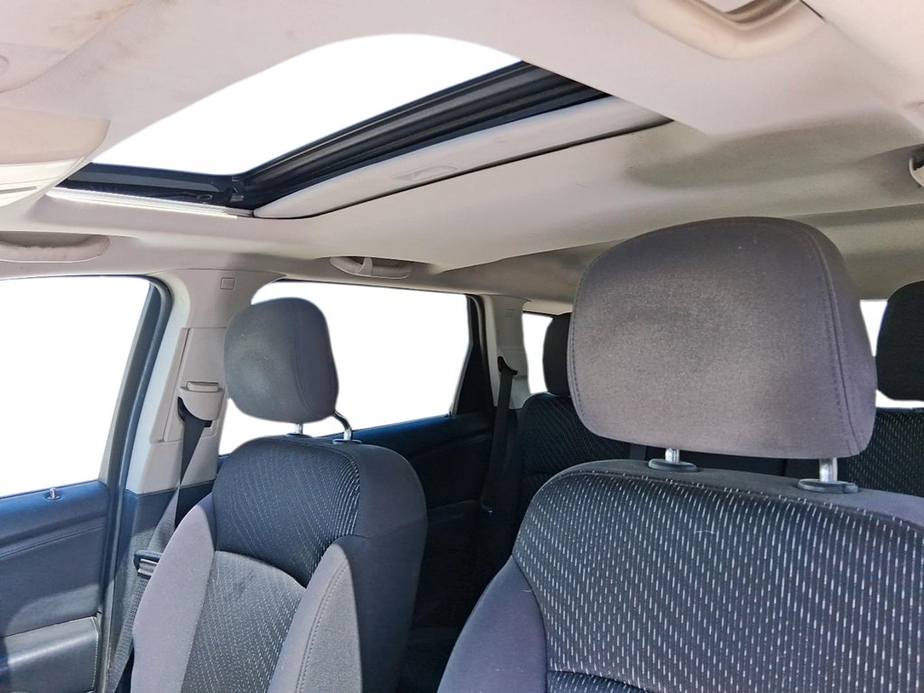 2012 Dodge Journey SXT 4D Utility FWD in Stratford, Ontario - 16 - w1024h768px