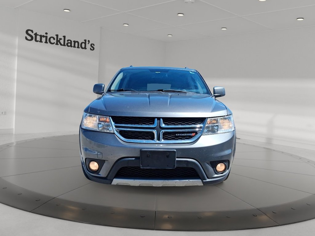 2012 Dodge Journey SXT 4D Utility FWD in Stratford, Ontario - 2 - w1024h768px