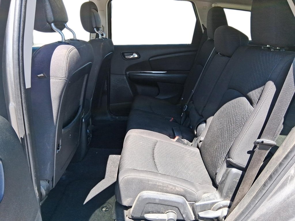 2012 Dodge Journey SXT 4D Utility FWD in Stratford, Ontario - 8 - w1024h768px