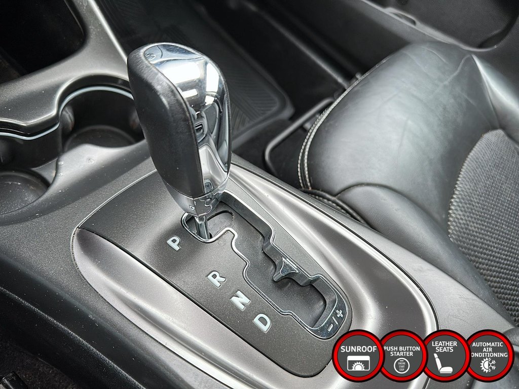 2017 Dodge Journey Crossroad in Stratford, Ontario - 14 - w1024h768px