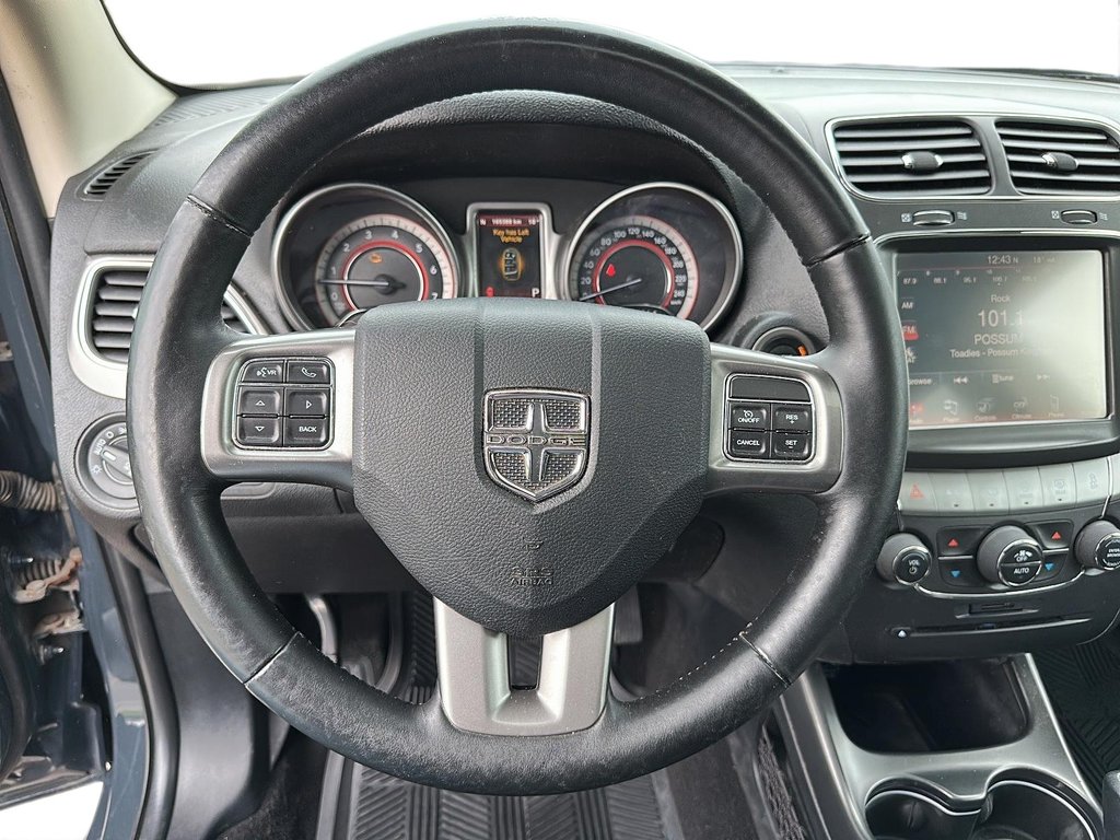 2017 Dodge Journey Crossroad in Stratford, Ontario - 11 - w1024h768px