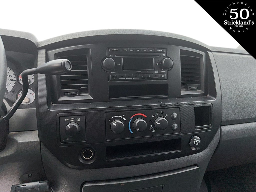 2008  RAM 1500 ST Reg Cab in Stratford, Ontario - 6 - w1024h768px