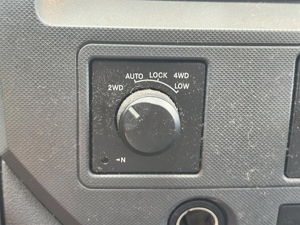 2008 Dodge Ram 1500 SXT Quad Cab 4WD in Stratford, Ontario - 15 - w1024h768px