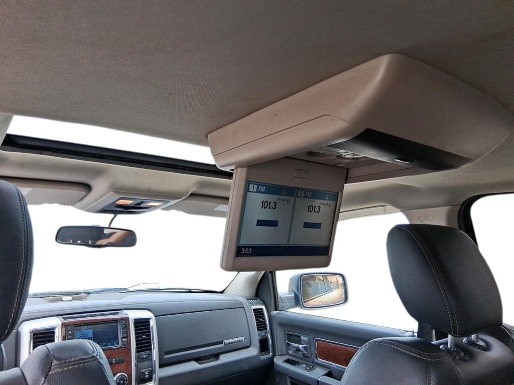 2011 Dodge Ram 1500 Laramie Crew Cab 4WD in Stratford, Ontario - 16 - w1024h768px