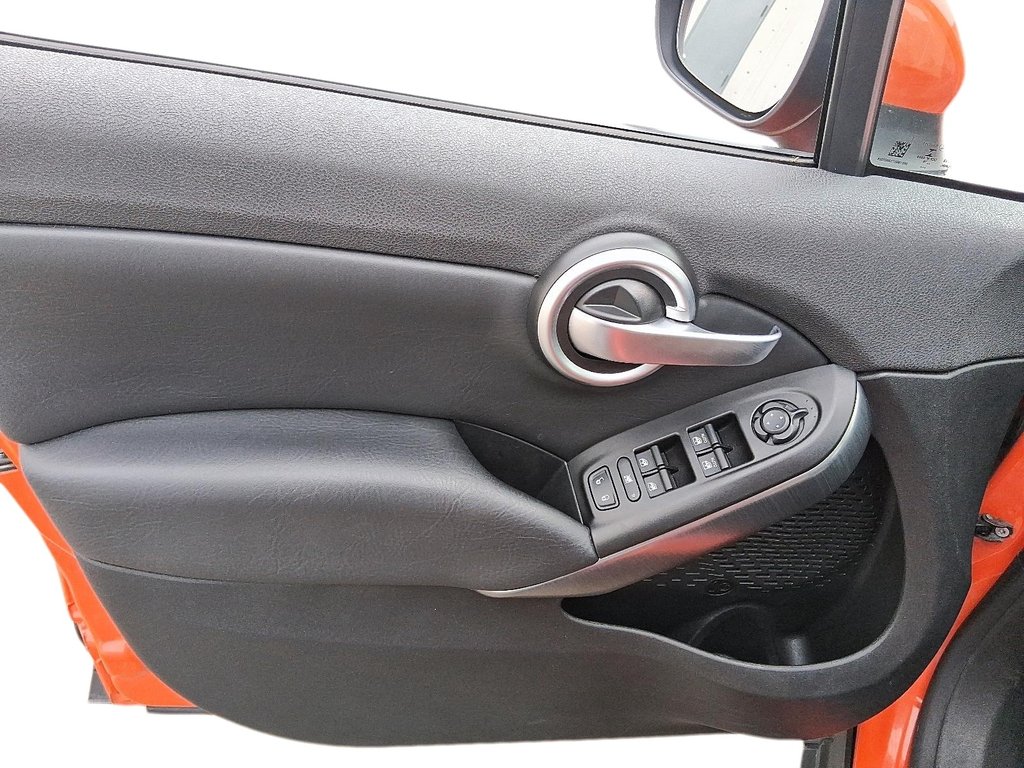 2017 Fiat 500 x Trekking in Stratford, Ontario - 11 - w1024h768px