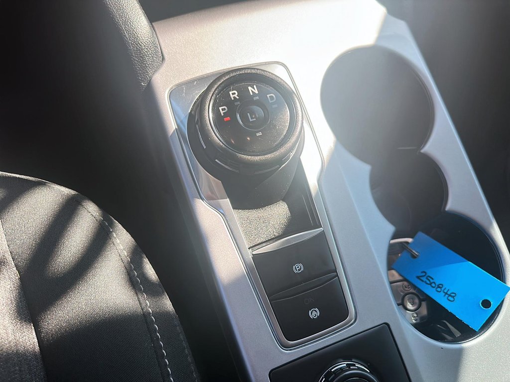 2024 Ford BRONCO SPORT Big Bend 4x4 in Stratford, Ontario - 14 - w1024h768px