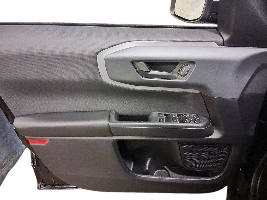 2024 Ford Bronco Sport Big Bend 4x4 in Stratford, Ontario - 11 - w1024h768px