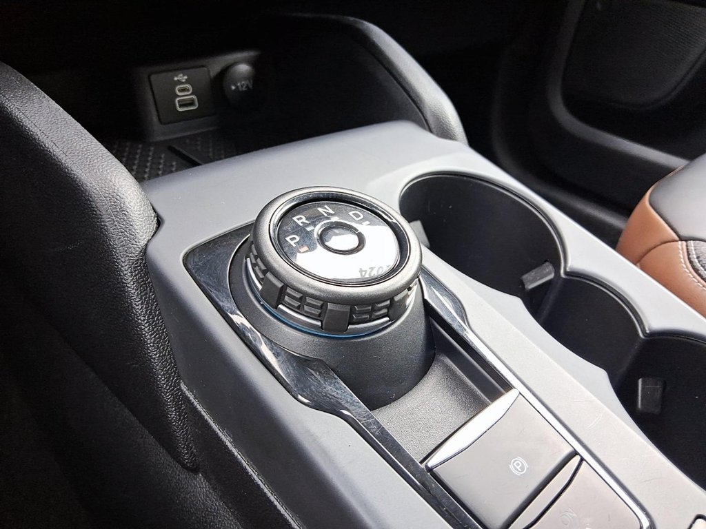 2024 Ford Bronco Sport Outer Banks 4x4 in Stratford, Ontario - 17 - w1024h768px