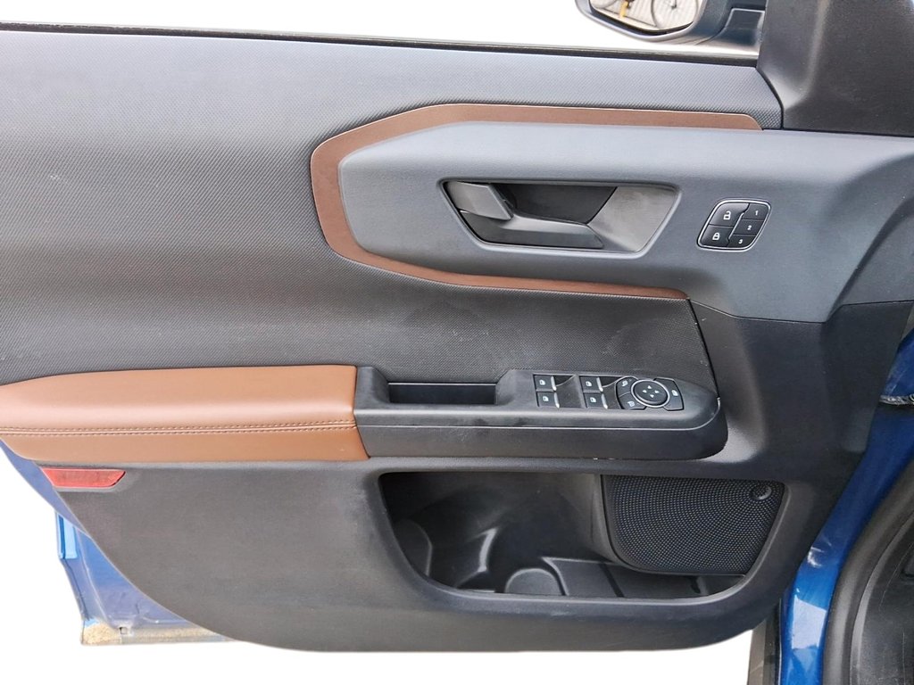 2024 Ford Bronco Sport Outer Banks 4x4 in Stratford, Ontario - 11 - w1024h768px