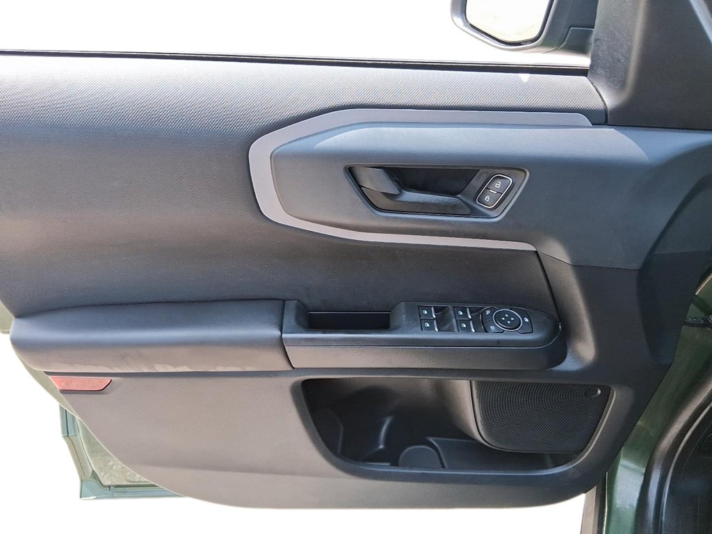 2024 Ford Bronco Sport Big Bend 4x4 in Stratford, Ontario - 11 - w1024h768px