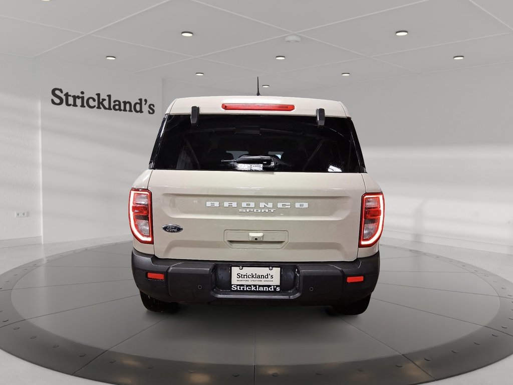 2025 Ford Bronco Sport Big Bend 4x4 in Stratford, Ontario - 3 - w1024h768px