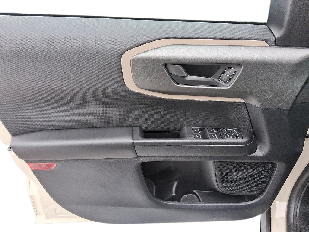 2025 Ford Bronco Sport Big Bend 4x4 in Stratford, Ontario - 11 - w1024h768px