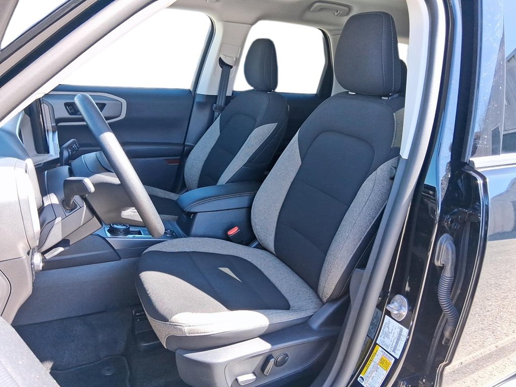 2025 Ford Bronco Sport Big Bend 4x4 in Stratford, Ontario - 8 - w1024h768px