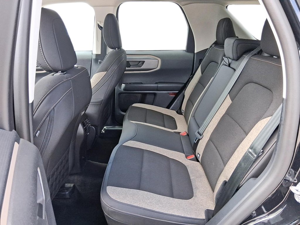2025 Ford Bronco Sport Big Bend 4x4 in Stratford, Ontario - 9 - w1024h768px