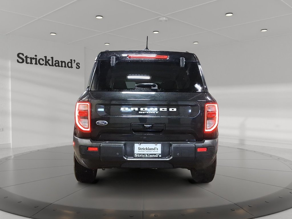 2025 Ford Bronco Sport Big Bend 4x4 in Stratford, Ontario - 3 - w1024h768px