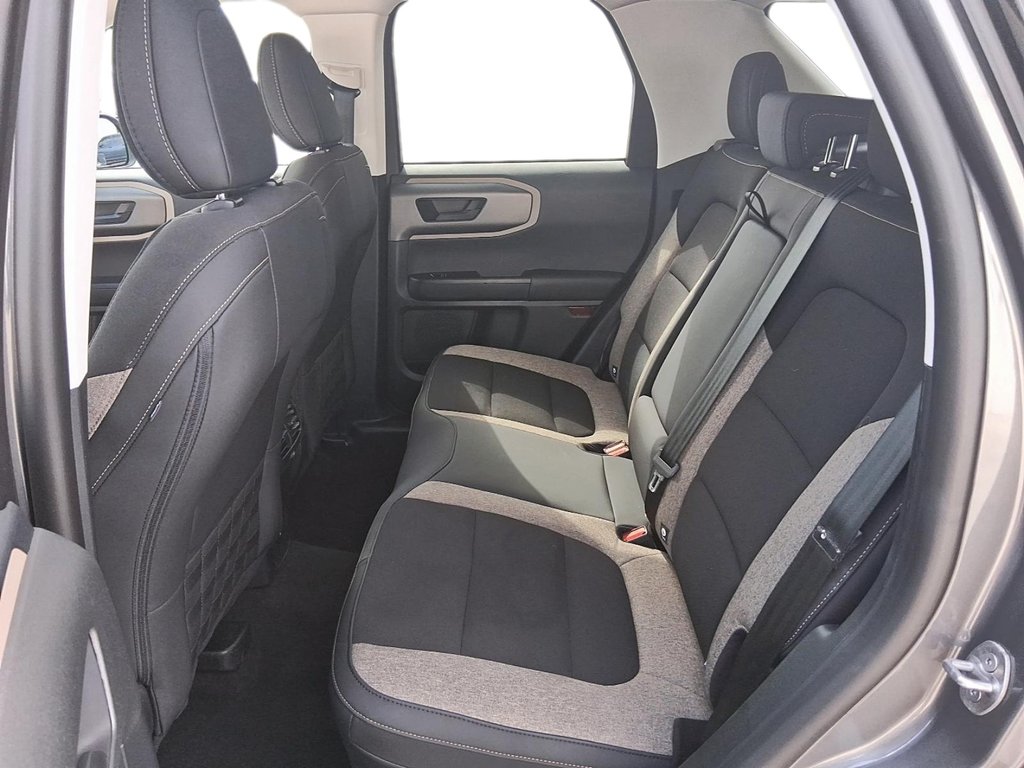 2025 Ford Bronco Sport Big Bend 4x4 in Stratford, Ontario - 9 - w1024h768px