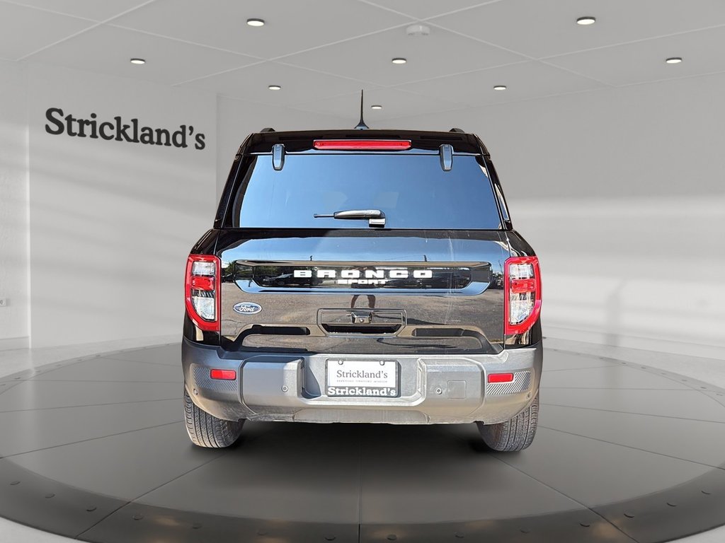 2025 Ford Bronco Sport Big Bend 4x4 in Stratford, Ontario - 3 - w1024h768px