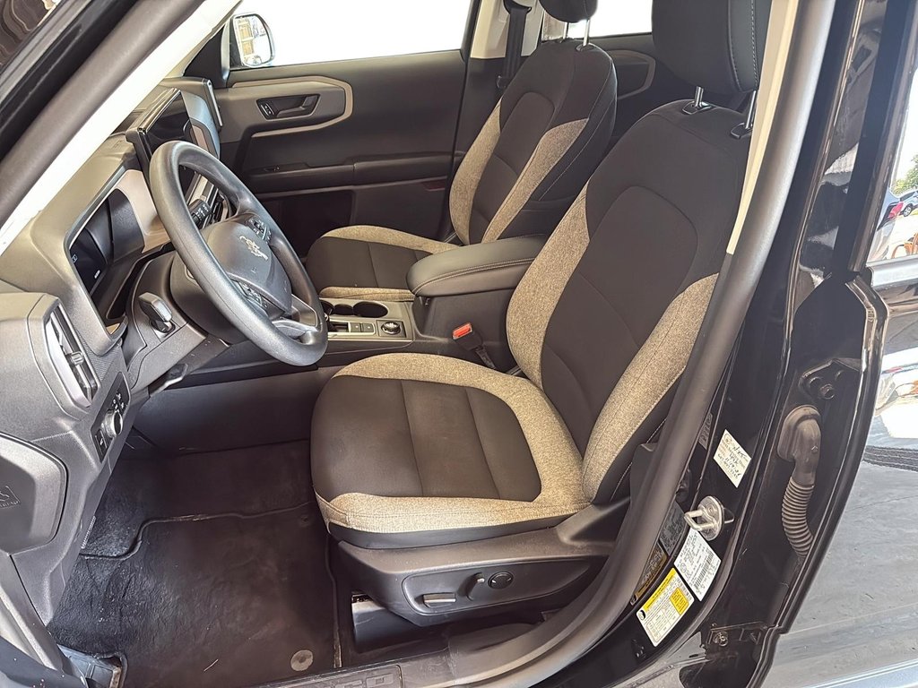 2025 Ford Bronco Sport Big Bend 4x4 in Stratford, Ontario - 8 - w1024h768px