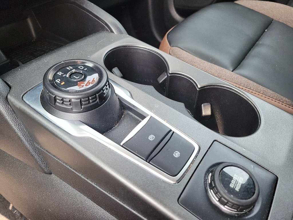 2025 Ford Bronco Sport Outer Banks 4x4 in Stratford, Ontario - 14 - w1024h768px