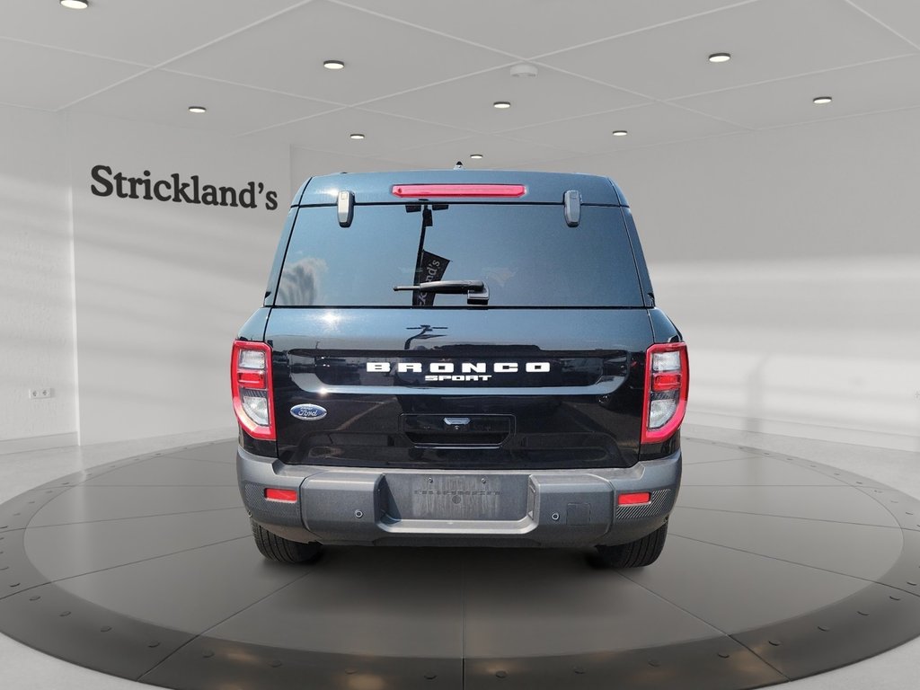 2025 Ford Bronco Sport Outer Banks 4x4 in Stratford, Ontario - 3 - w1024h768px