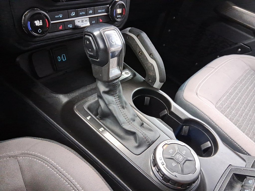 2021 Ford Bronco 4-Door Outer Banks in Stratford, Ontario - 16 - w1024h768px