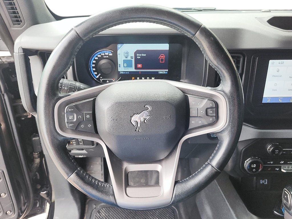 2021 Ford Bronco 4-Door Black Diamond in Stratford, Ontario - 11 - w1024h768px