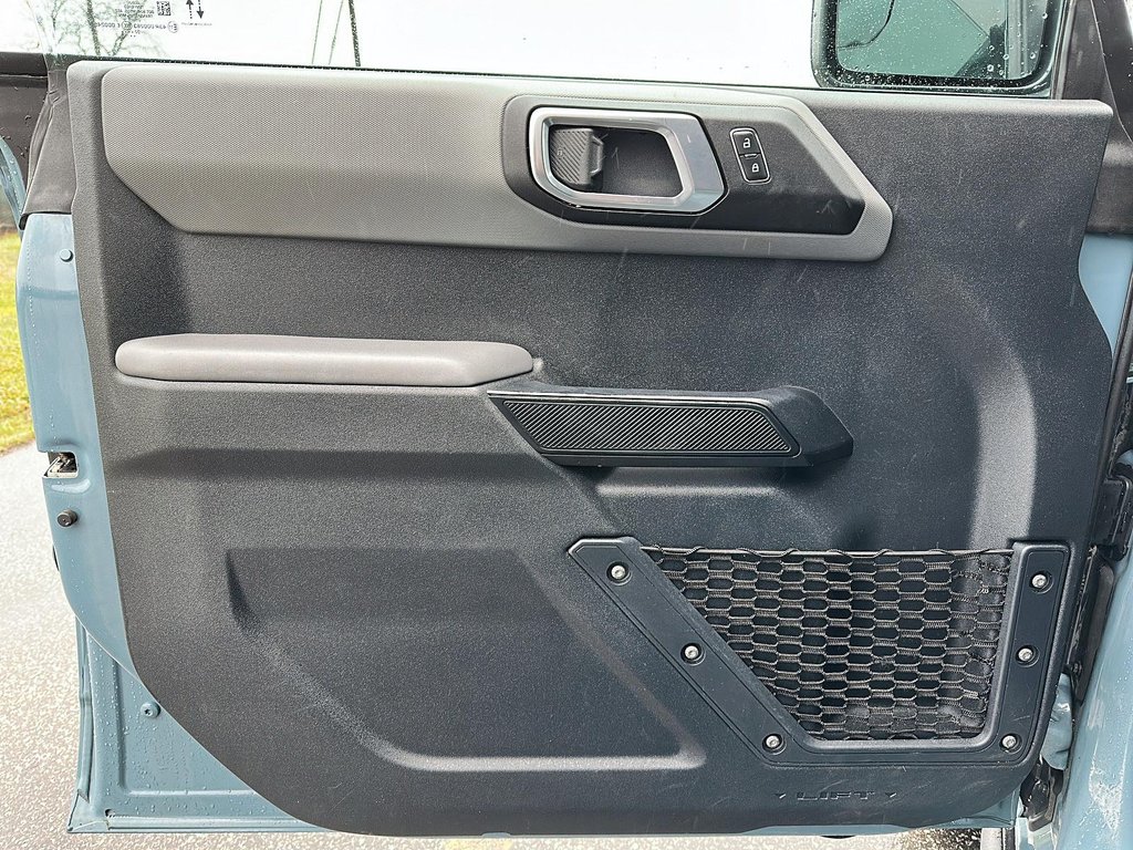 2022 Ford Bronco 4-Door Big Bend in Stratford, Ontario - 10 - w1024h768px
