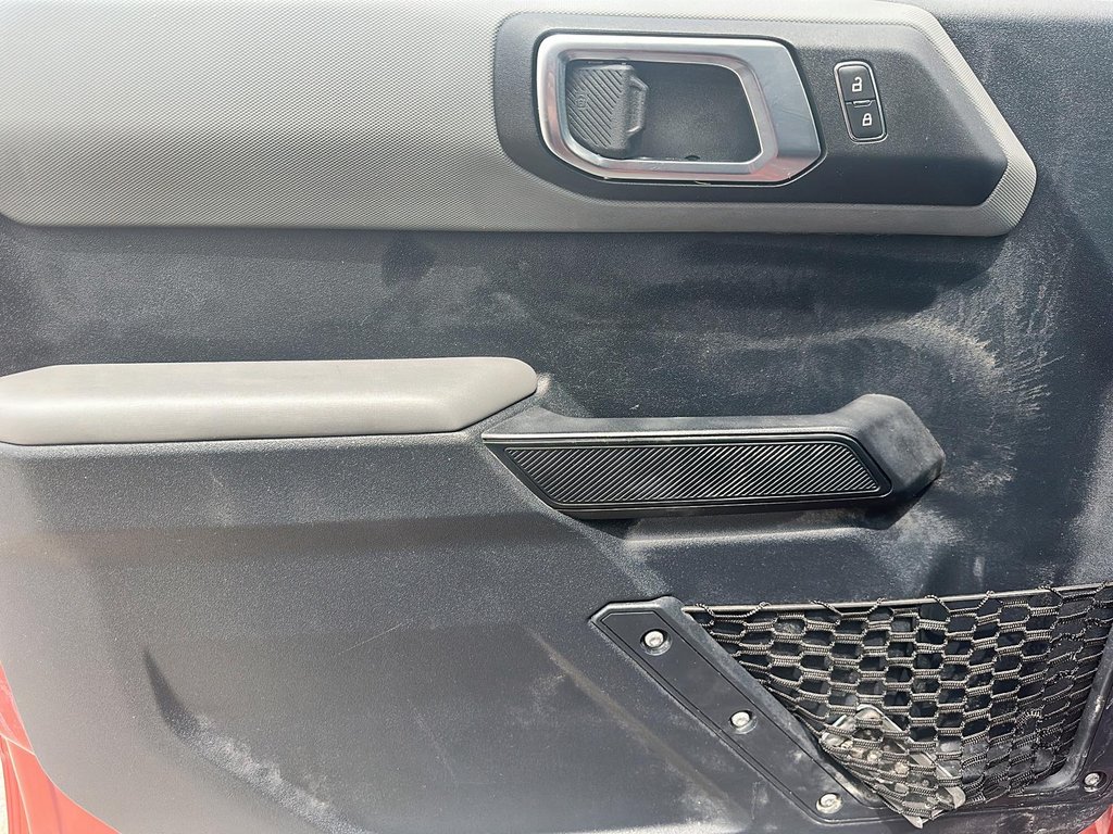 2022 Ford Bronco 4-Door Big Bend Advanced 4x4 in Stratford, Ontario - 10 - w1024h768px