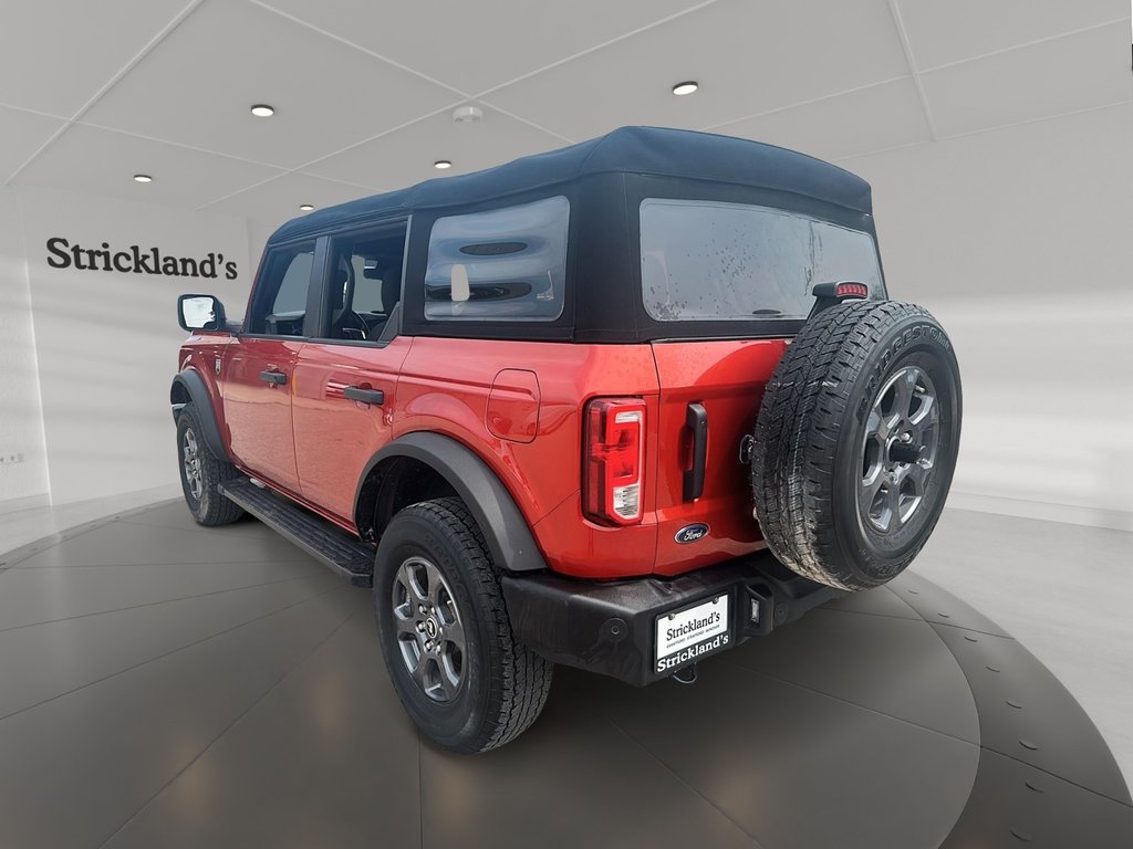 2022 Ford Bronco 4-Door Big Bend Advanced 4x4 in Stratford, Ontario - 4 - w1024h768px