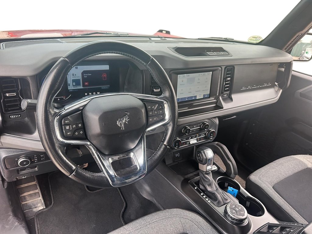 2022 Ford Bronco 4-Door Big Bend Advanced 4x4 in Stratford, Ontario - 9 - w1024h768px