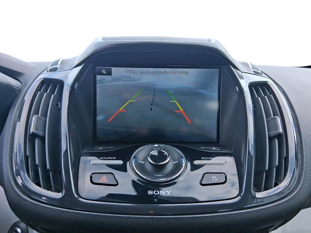 2013 Ford CMax SE Hybrid in Stratford, Ontario - 17 - w1024h768px