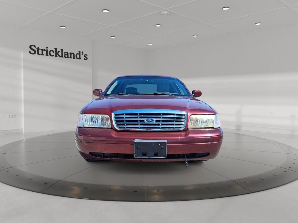 2011 Ford Crown Victoria Sedan in Stratford, Ontario - 2 - w1024h768px