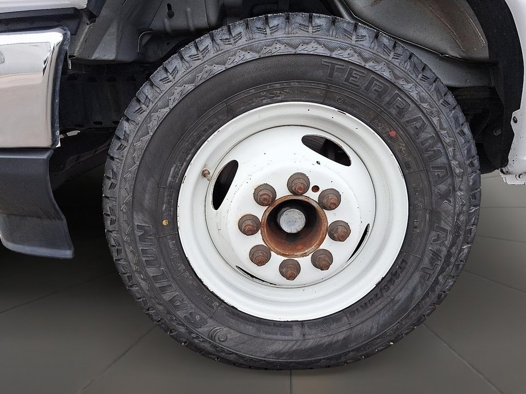 2022 Ford E-series Cutaway E-450 DRW Super Duty CA 176WB in Stratford, Ontario - 7 - w1024h768px