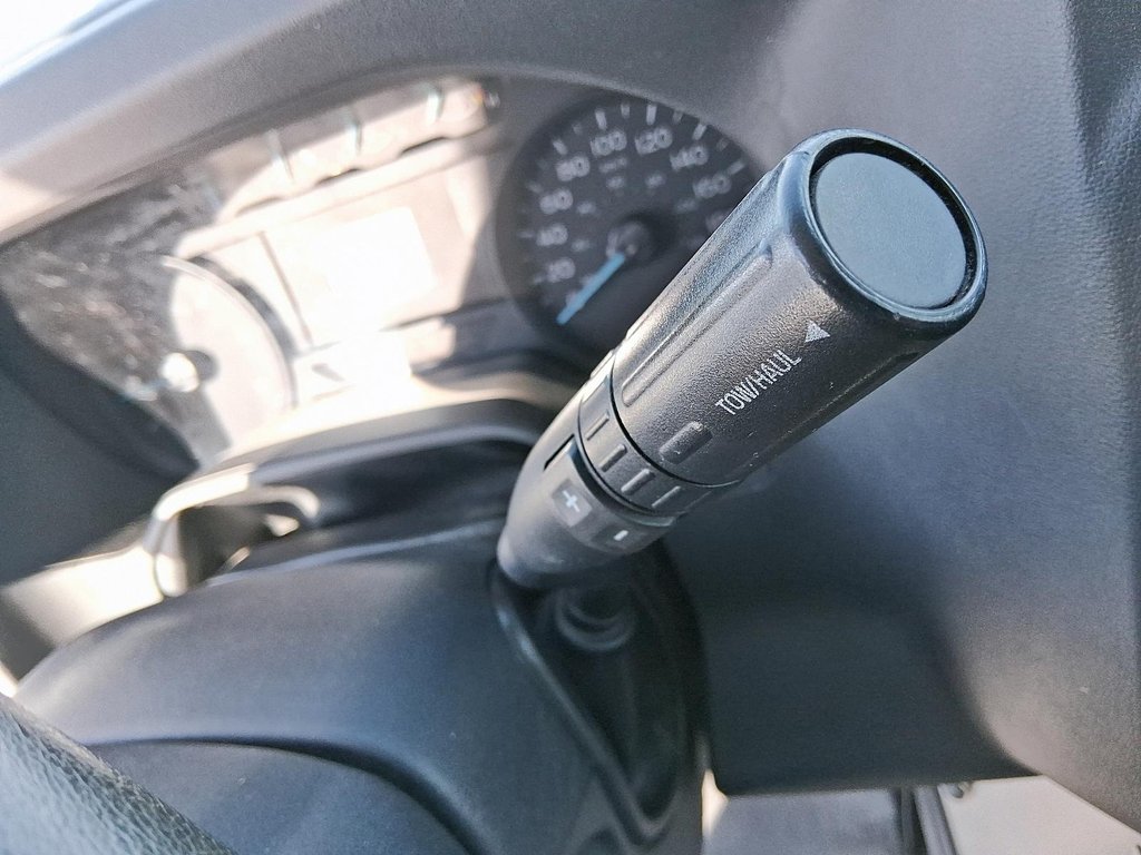 2023 Ford E-series Cutaway E-450 DRW Super Duty CA 176WB in Stratford, Ontario - 16 - w1024h768px