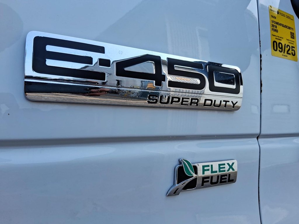 2018 Ford Econoline Van Cutaway E-450 DRW in Stratford, Ontario - 8 - w1024h768px