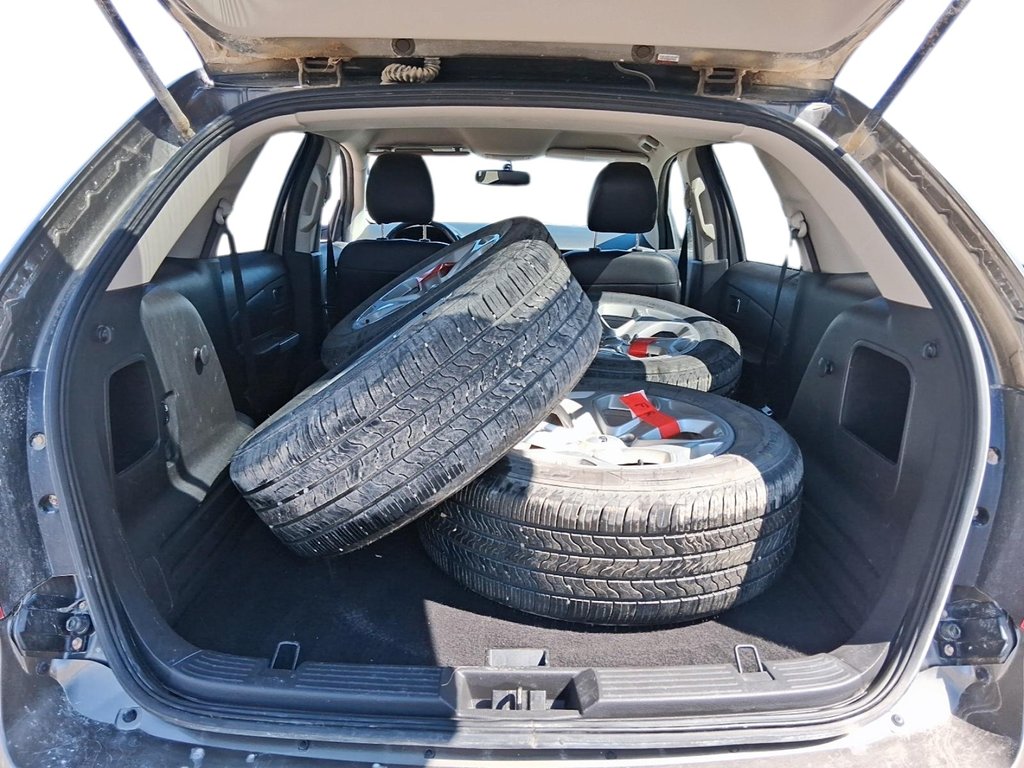 2014 Ford Edge SEL - FWD in Stratford, Ontario - 6 - w1024h768px