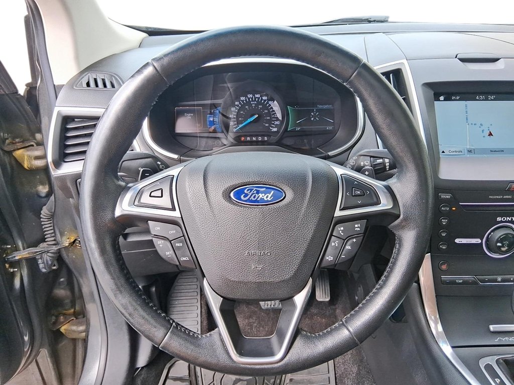 2016 Ford Edge Titanium - FWD in Stratford, Ontario - 12 - w1024h768px