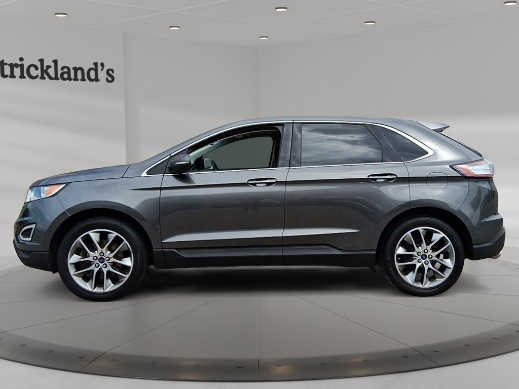 2016 Ford Edge Titanium - FWD in Stratford, Ontario - 5 - w1024h768px