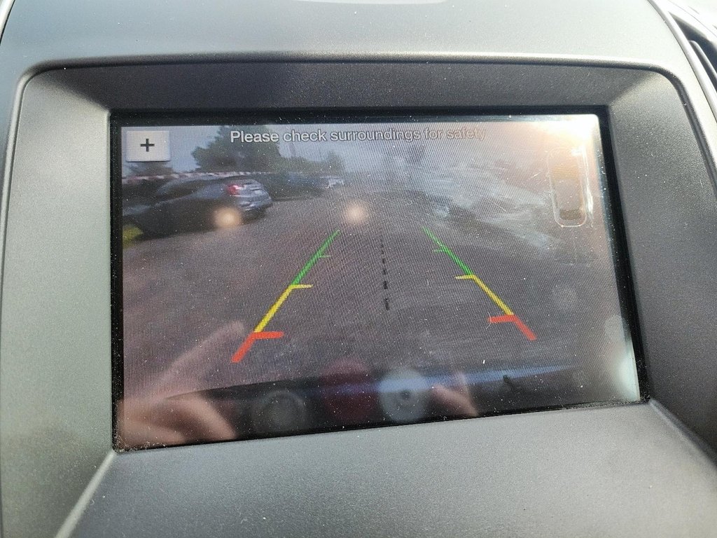 2019 Ford Edge SEL - AWD in Stratford, Ontario - 16 - w1024h768px