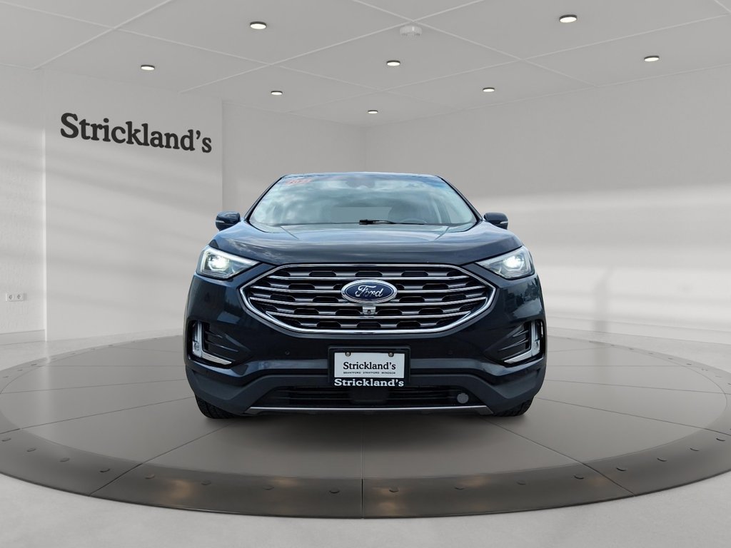 2021 Ford Edge Titanium AWD in Stratford, Ontario - 2 - w1024h768px