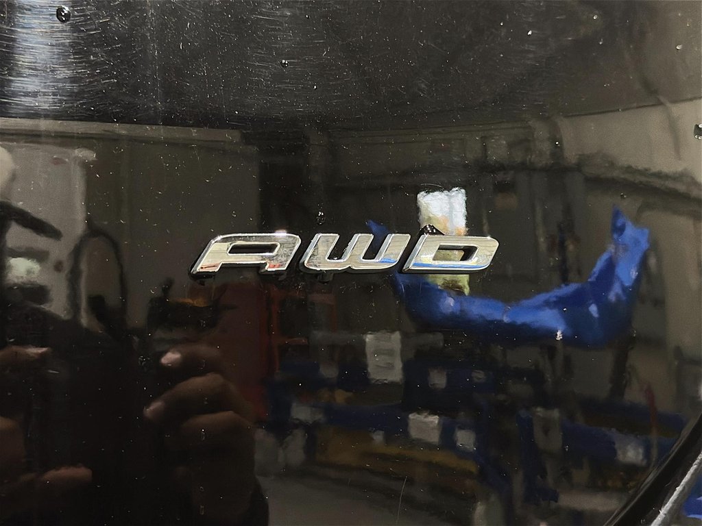 2022 Ford Edge SEL AWD in Stratford, Ontario - 15 - w1024h768px