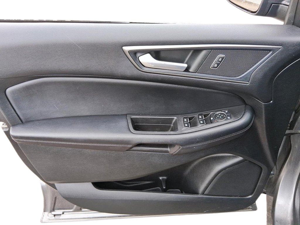 2022 Ford Edge SE AWD in Stratford, Ontario - 11 - w1024h768px