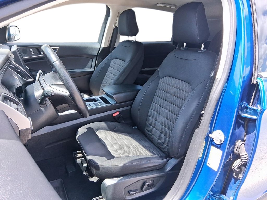 2022 Ford Edge SEL AWD in Stratford, Ontario - 8 - w1024h768px