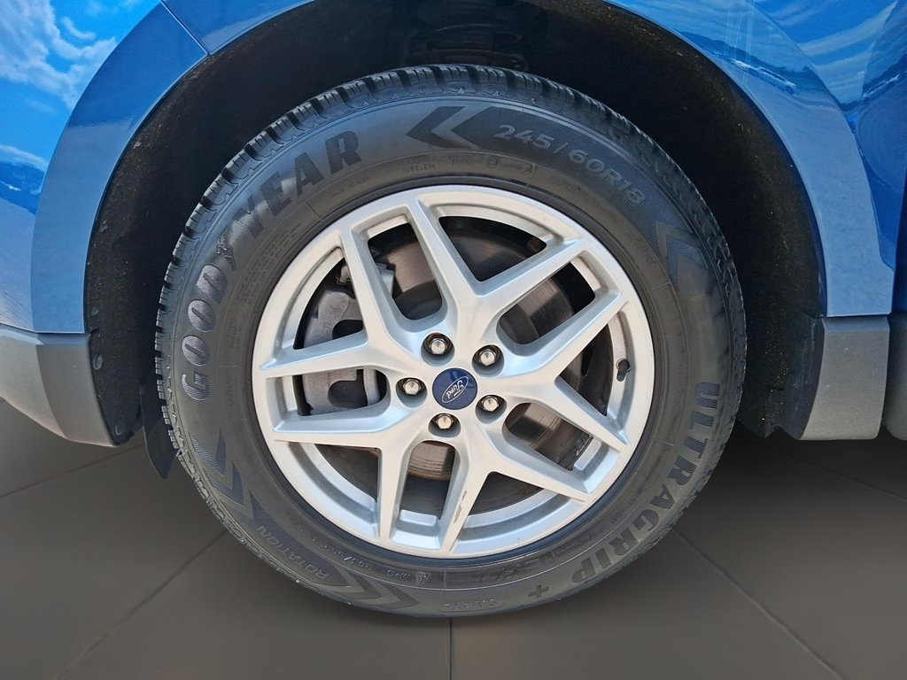 2022 Ford Edge SEL AWD in Stratford, Ontario - 7 - w1024h768px