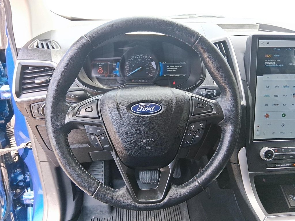 2022 Ford Edge SEL AWD in Stratford, Ontario - 12 - w1024h768px