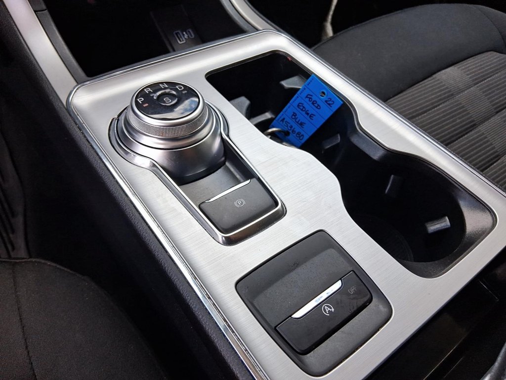 2022 Ford Edge SEL AWD in Stratford, Ontario - 16 - w1024h768px