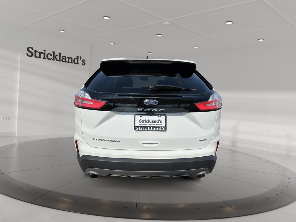 2023 Ford Edge Titanium AWD in Stratford, Ontario - 3 - w1024h768px